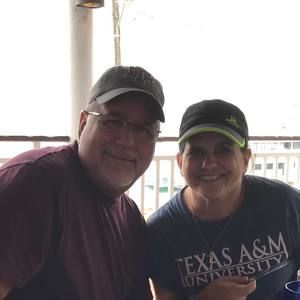 Meet your Posher, Janet